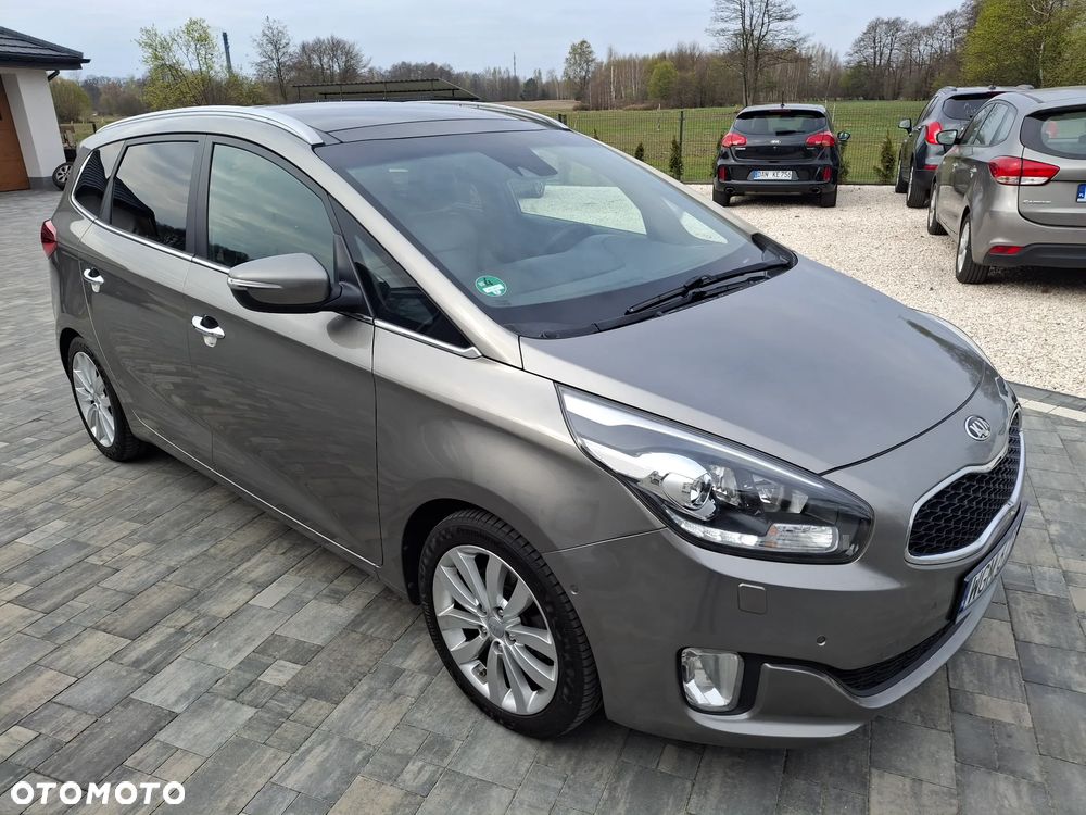 Kia Carens 1.7 CRDi Spirit - 2