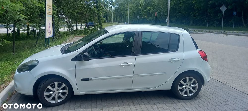 Renault Clio 1.2 16V Dwudziestka Euro5 - 2