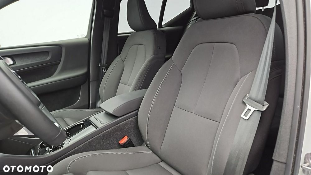 Volvo XC 40 82kWh Recharge Twin AWD Plus - 12