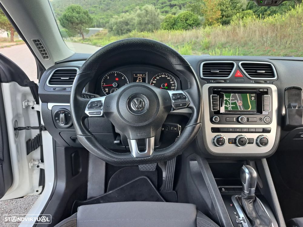VW Scirocco 2.0 TDI Sport DSG - 17