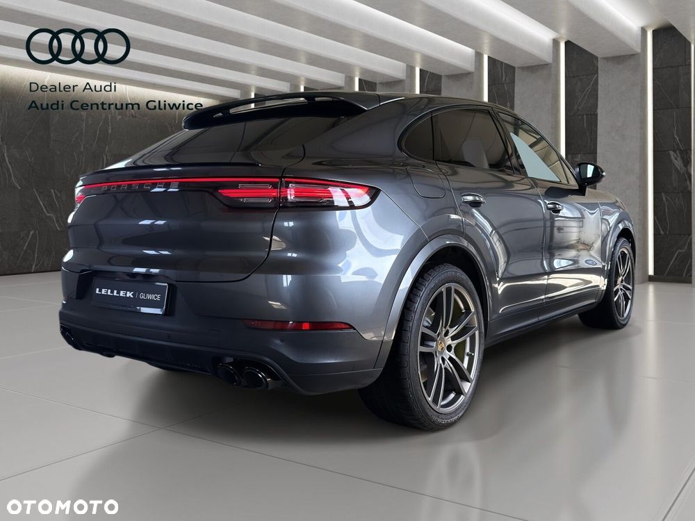 Porsche Cayenne - 7