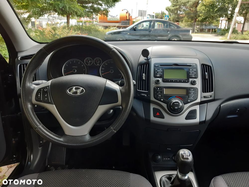 Hyundai i30 1.6 blue Comfort - 11