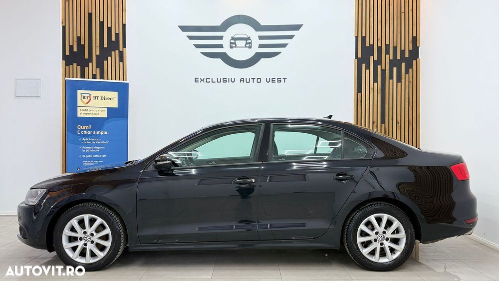 Volkswagen Jetta 1.2 TSI Comfortline - 11
