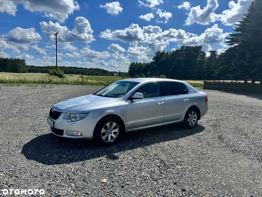 Skoda Superb 2.0 TDI Active - 1