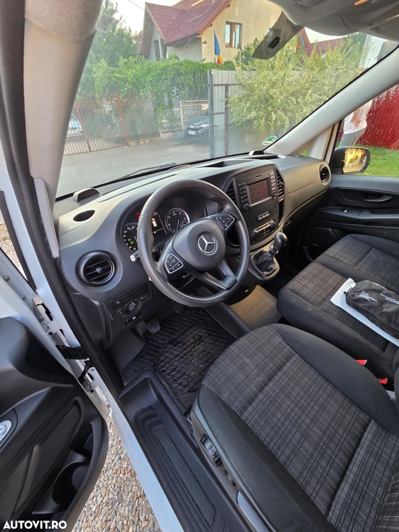 Mercedes-Benz Vito - 12