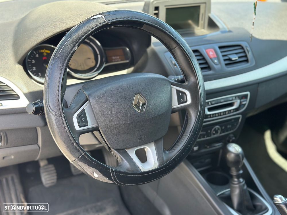 Renault Mégane Coupe 1.5 dCi Dynamique - 14