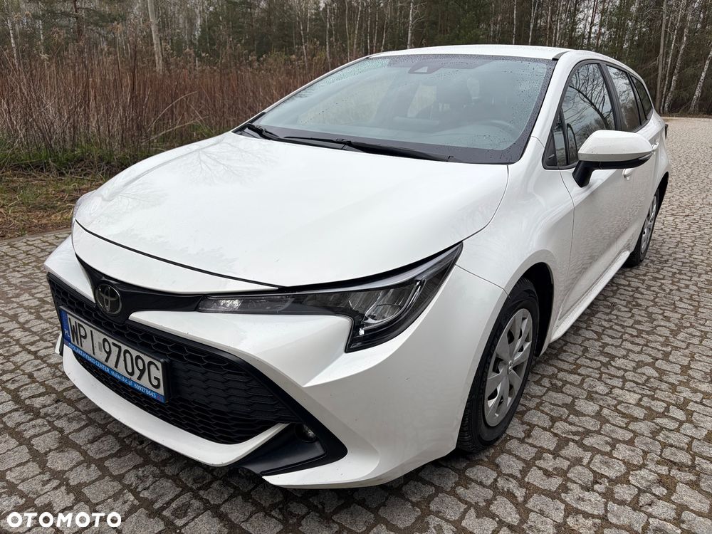 Toyota Corolla - 1