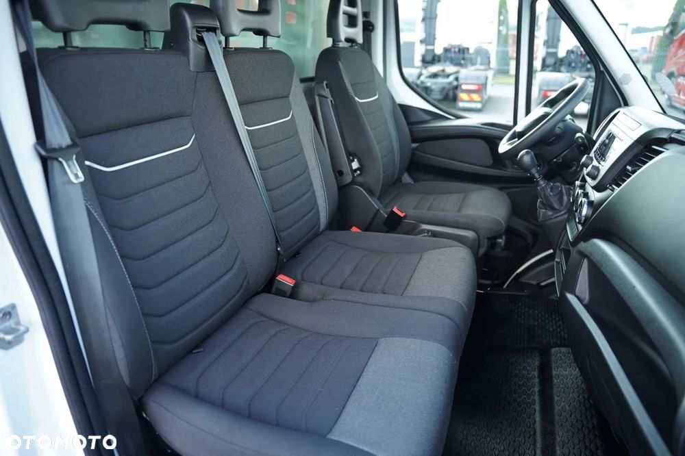 Iveco DAILY 35-160 / KONTENER - 4,3 M / WINDA SORENSEN - 750 KG / 3 MIEJSCA / BLIŹNIAK / SPROWADZONY / - 32