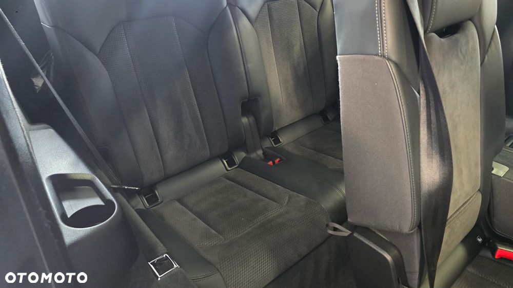 Audi Q7 55 TFSI mHEV Quattro S Line Tiptr - 4