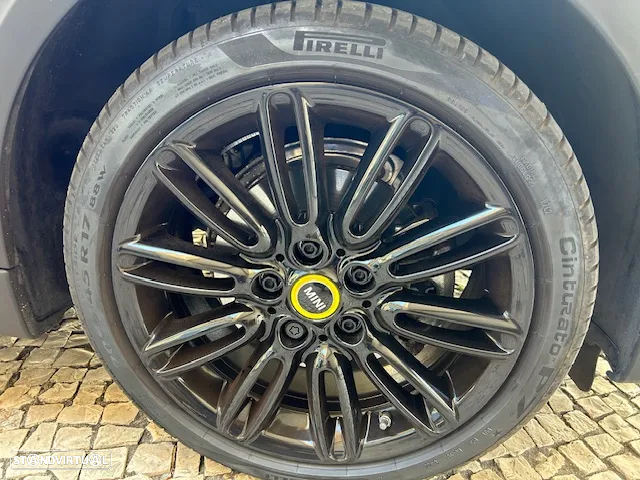 MINI 3 Portas Cooper SE Premium Extra Yours - 40