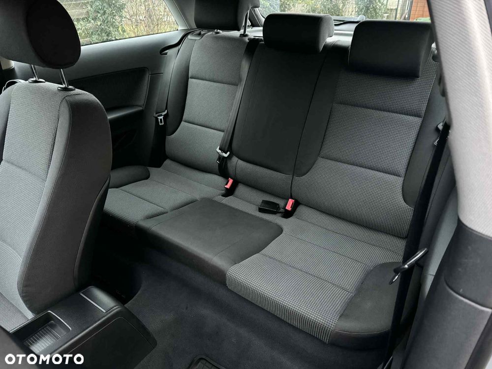 Audi A3 3-drzwiowe 1.6 Attraction - 15