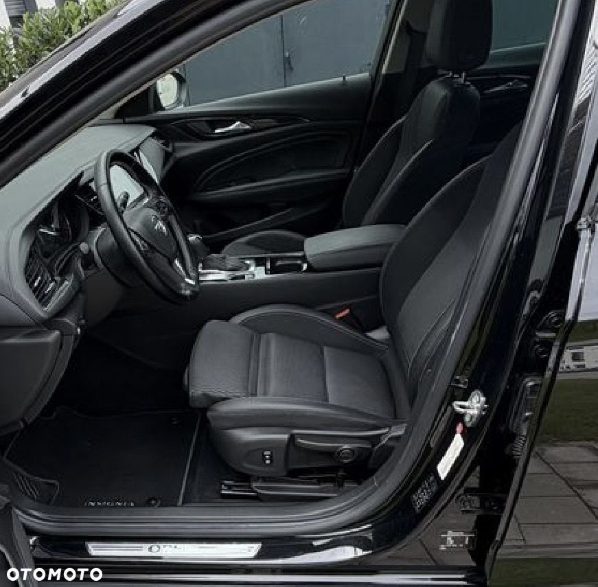 Opel Insignia 1.6 Exclusive - 10