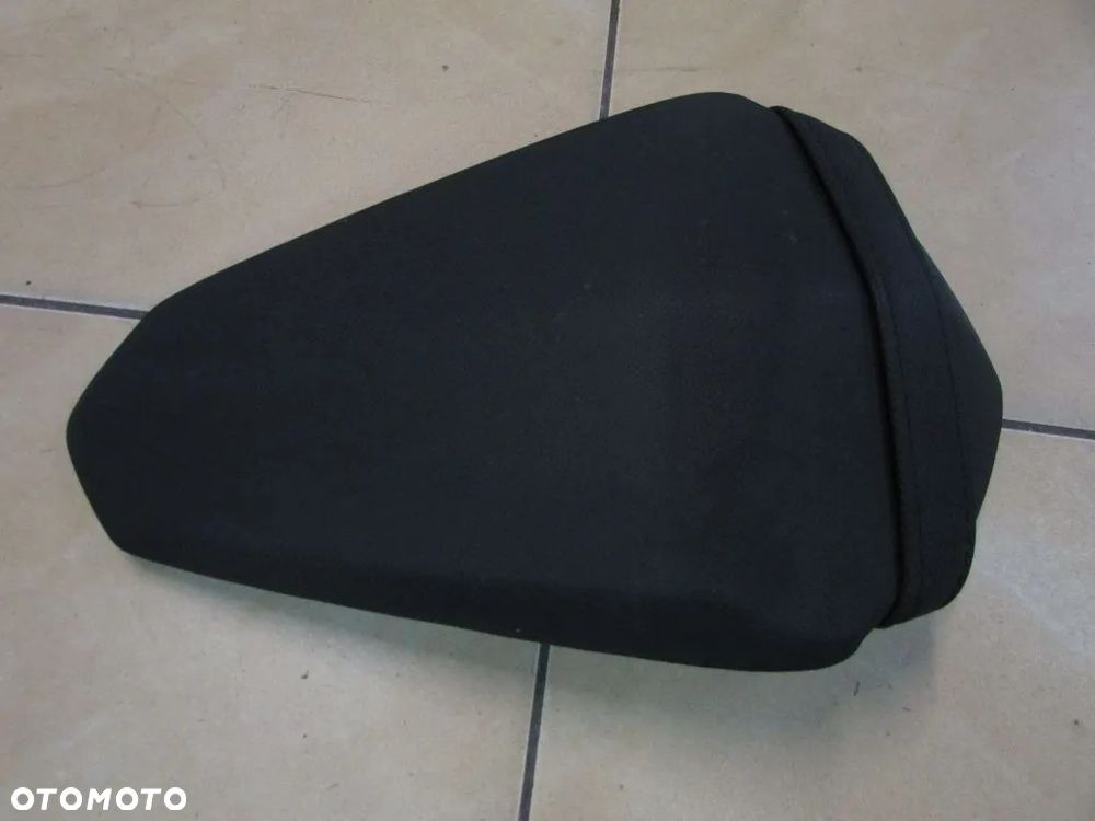 Kawasaki Z 400 Z400 19-23 siedzenie tył pasażera - 1