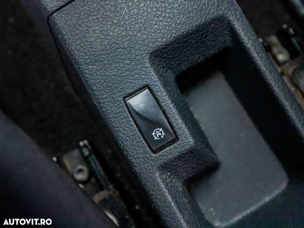 Dacia Logan 0.9 TCe Laureate - 19