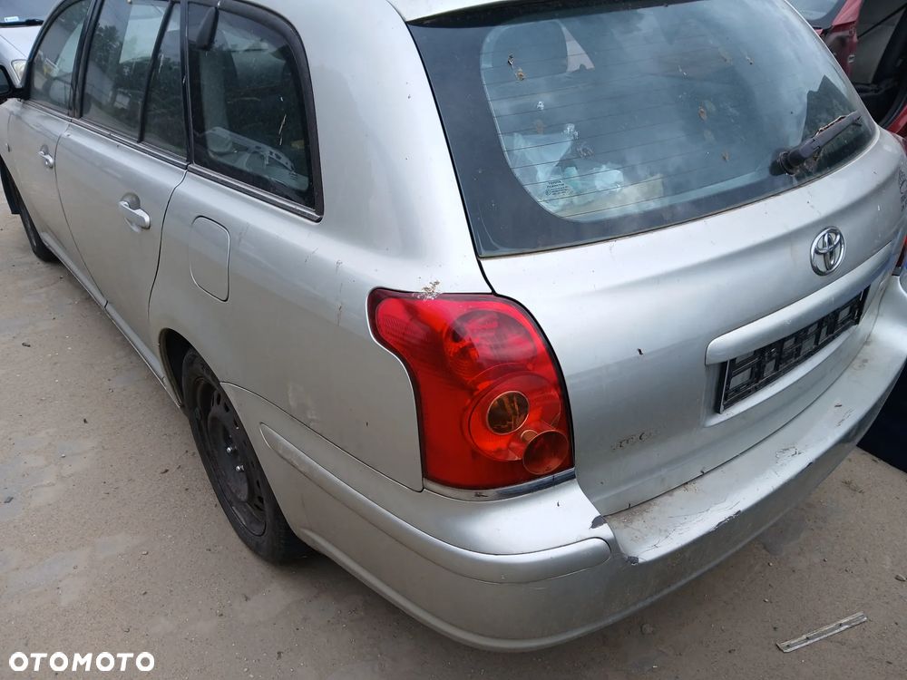 toyota avensis T25 1C0 maska pokrywa silnika klapa bagażnika zderzak lampa reflektor pas przedni - 4