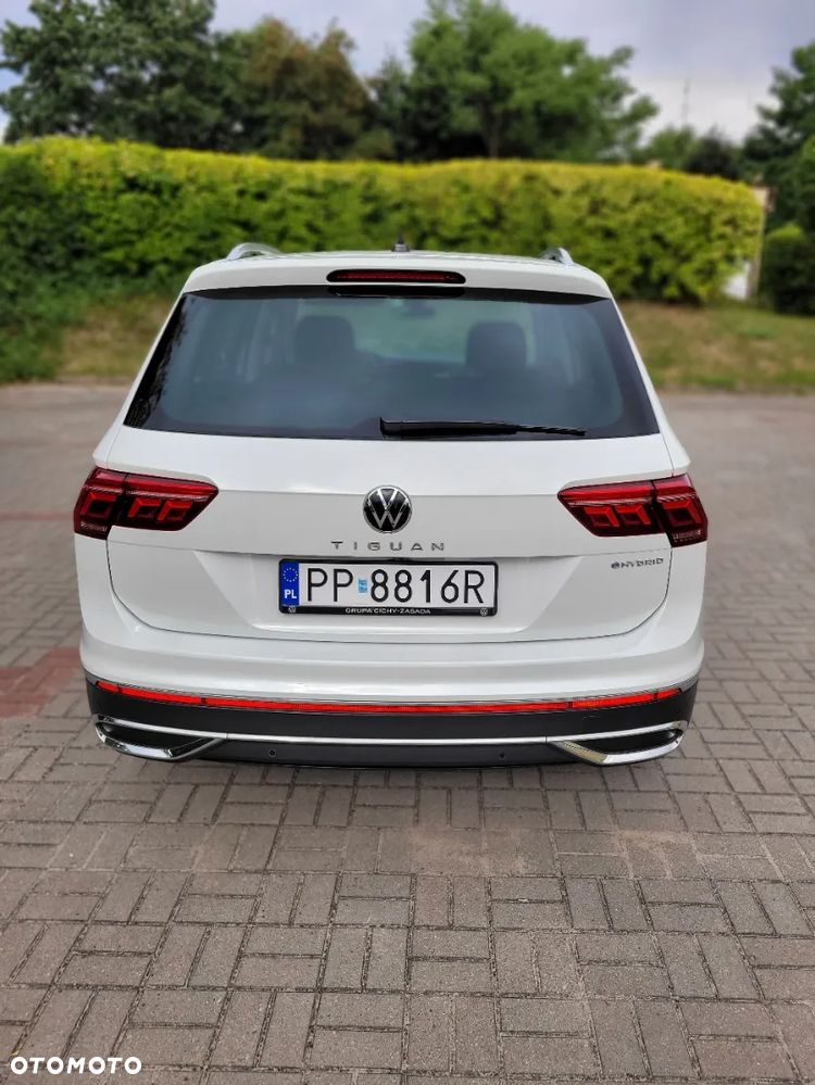 Volkswagen Tiguan - 4
