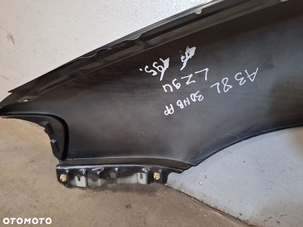 BŁOTNIK PRAWY PRZÓD PRZEDNI AUDI A3 8L 96-00 LAK:LZ9U NR195 - 11