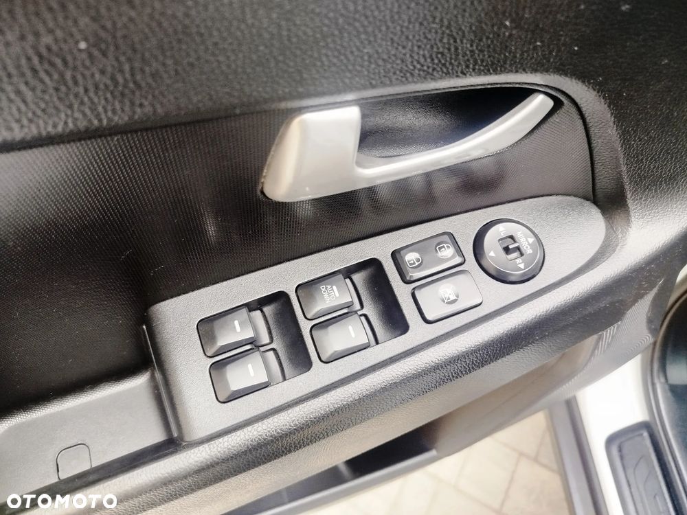 Kia Sportage 2,0 CRDI AWD Spirit - 22