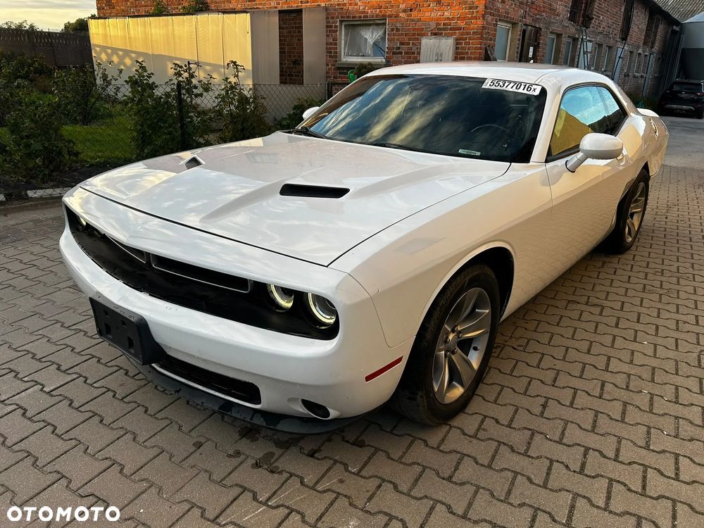 Dodge Challenger 3.6 SXT - 2