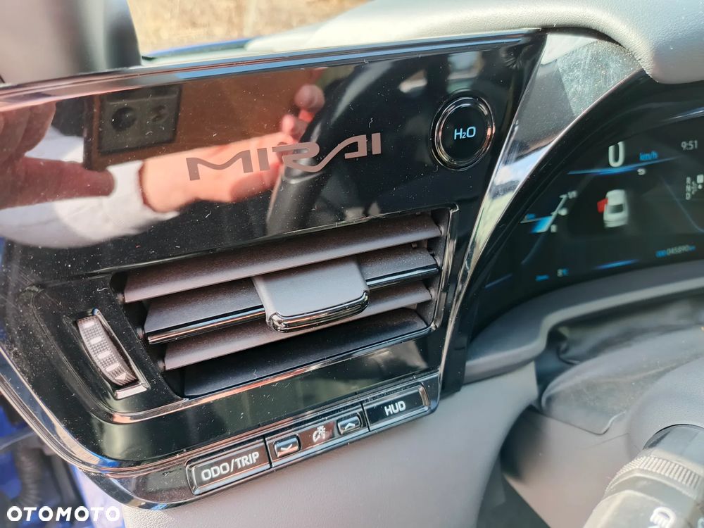 Toyota Mirai Prestige - 19