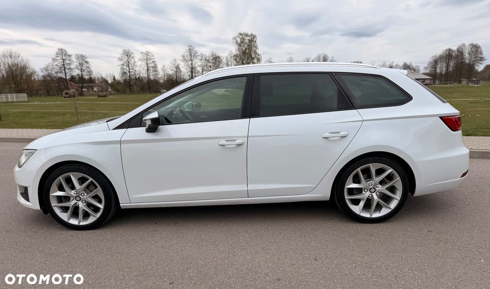 Seat Leon 2.0 TDI DPF DSG FR - 3