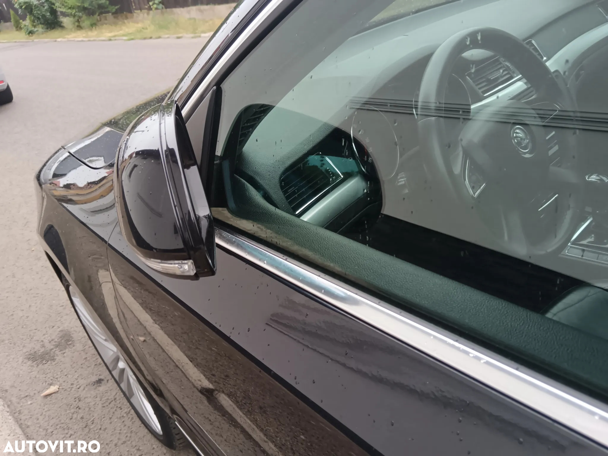Skoda Superb 2.0 TDI Comfort DSG - 8