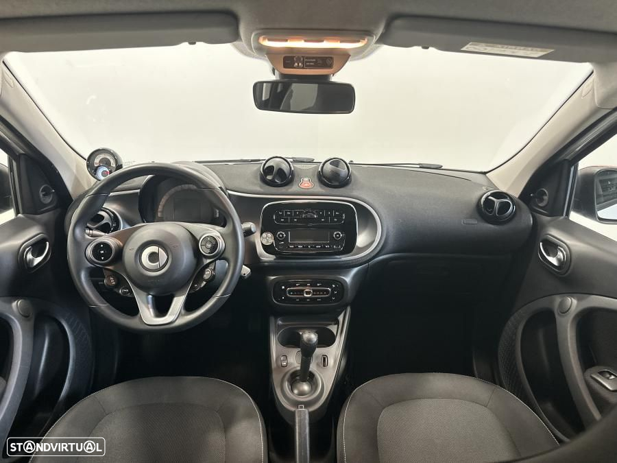 Smart ForFour Electric Drive Passion - 12