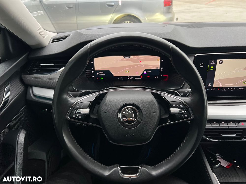 Skoda Octavia Combi 2.0 TDI DSG First Edition - 27