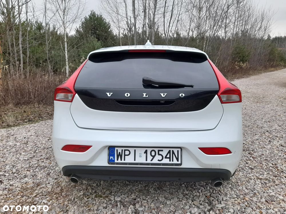 Volvo V40 D4 Ocean Race - 36