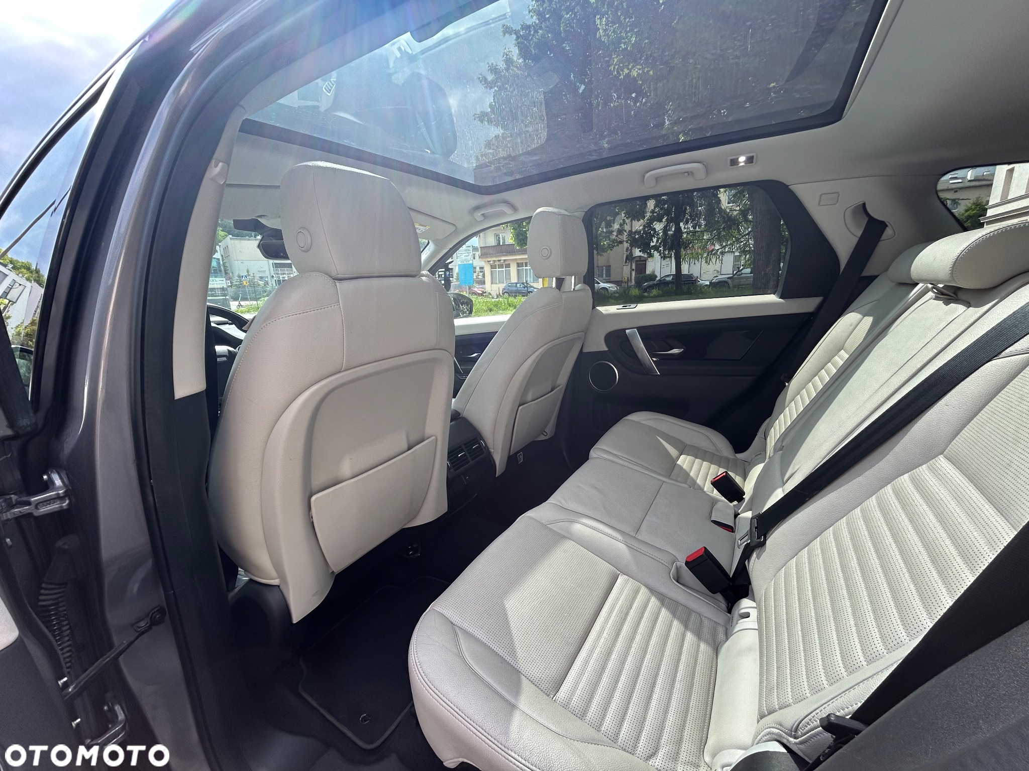 Land Rover Discovery Sport 2.0 D150 R-Dynamic SE - 7