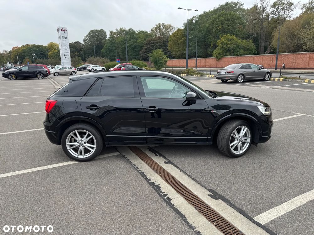 Audi Q2 35 TDI Quattro S tronic S line - 5