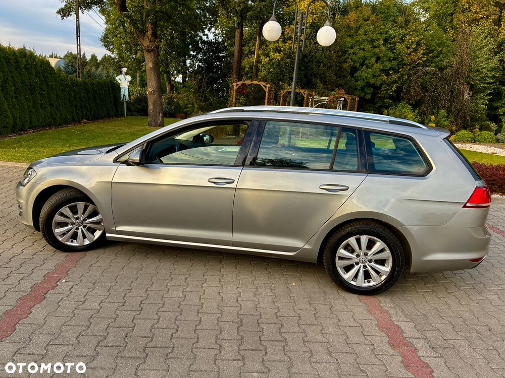 Volkswagen Golf 2.0 TDI (BlueMotion Technology) DSG Comfortline - 9