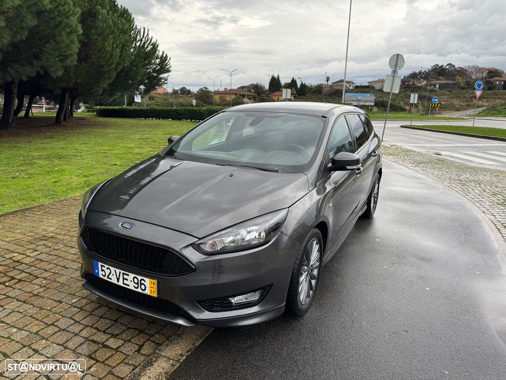 Ford Focus SW 1.5 TDCi EcoBlue ST-Line