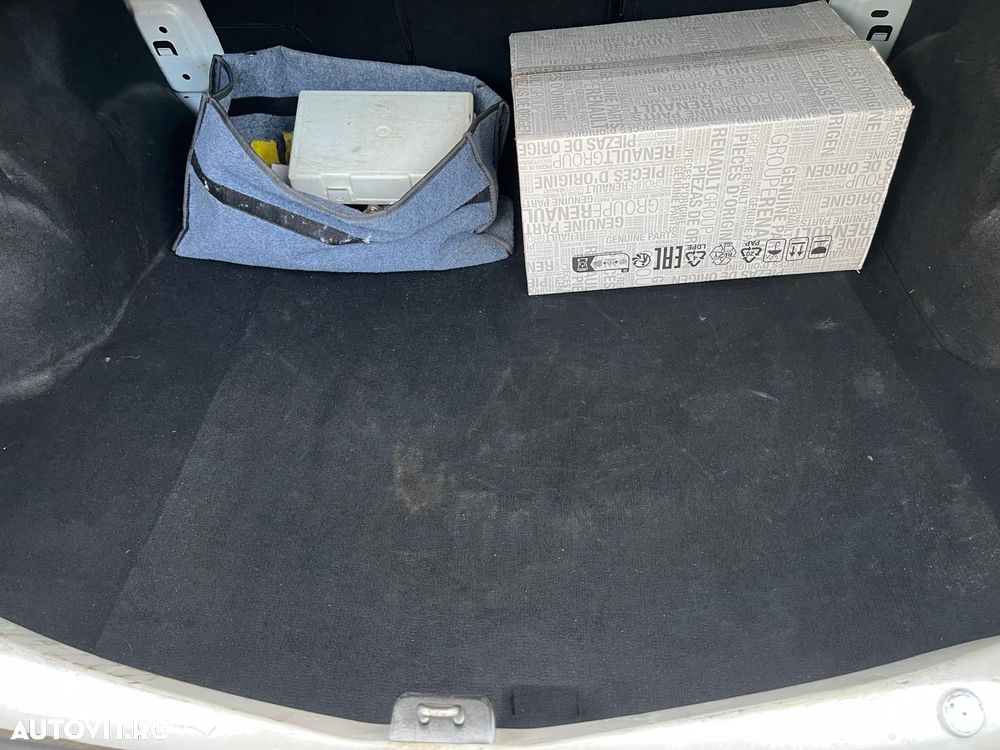 Dacia Logan 1.5 75CP Ambiance - 4