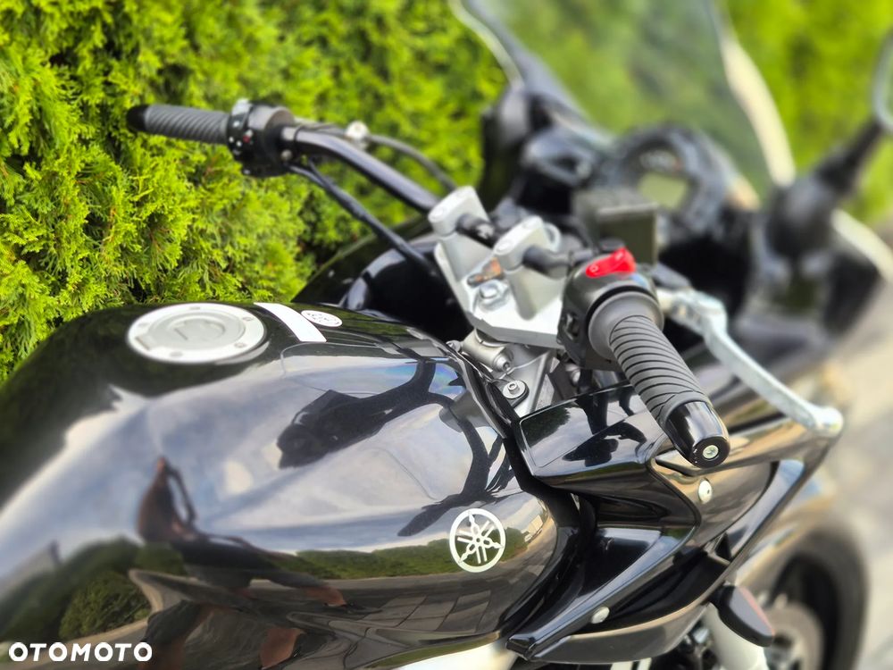 Yamaha FZ6 - 12