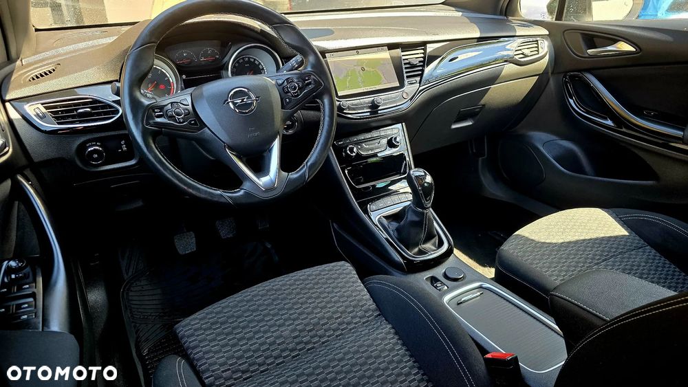 Opel Astra 1.6 Turbo Start/Stop Dynamic - 23