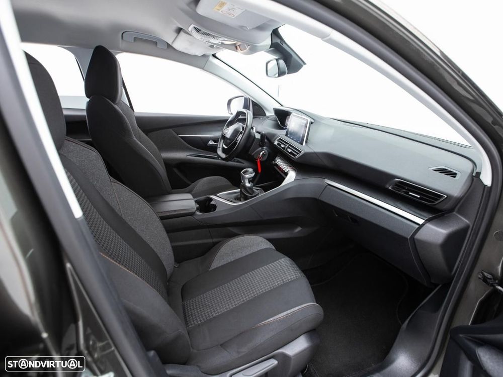 Peugeot 3008 - 9
