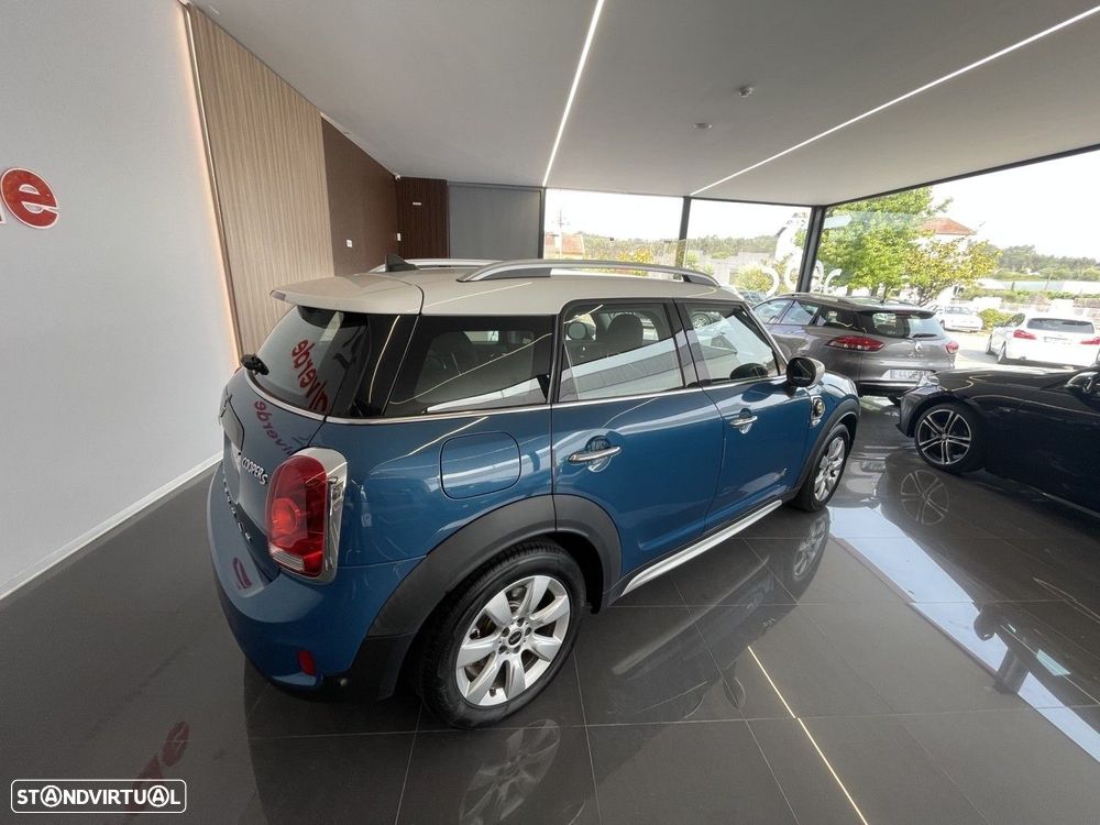 MINI Countryman Cooper SE ALL4 Auto - 6