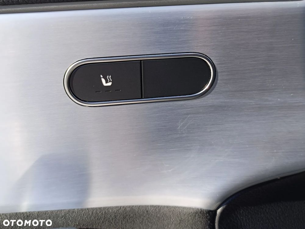 Mercedes-Benz CLA - 29