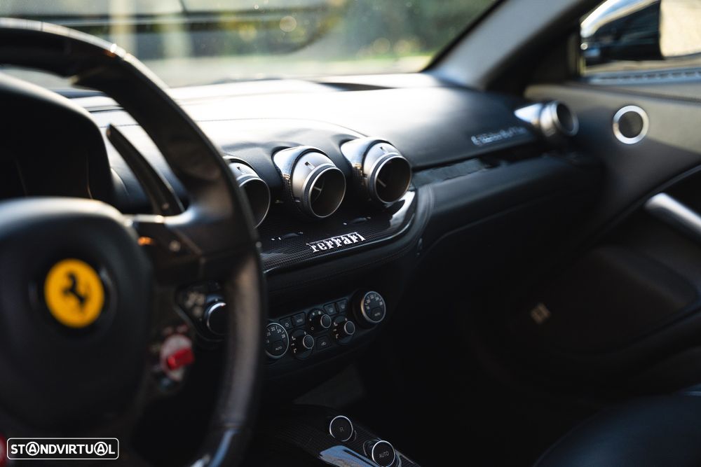 Ferrari F12 Berlinetta Standard - 28