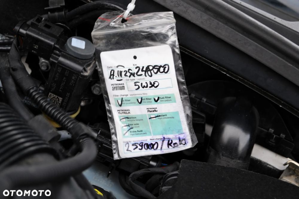 Skoda Octavia 2.0 TDI RS - 37