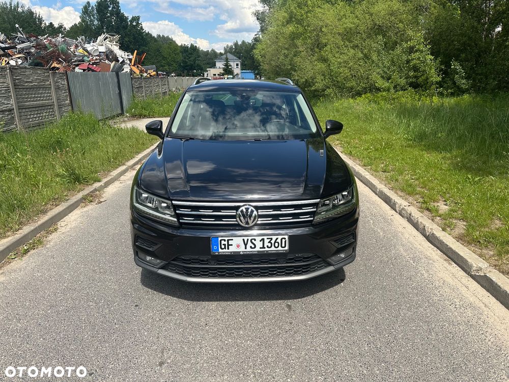 Volkswagen Tiguan - 2