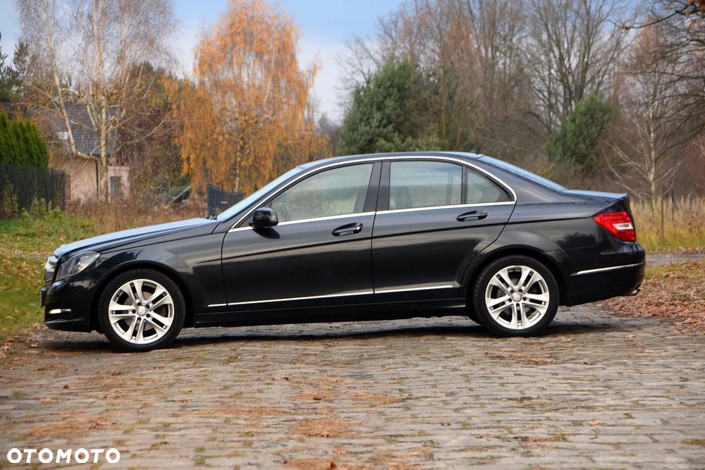 Mercedes-Benz Klasa C 180 Kompressor BlueEFFICIENCY Avantgarde - 7