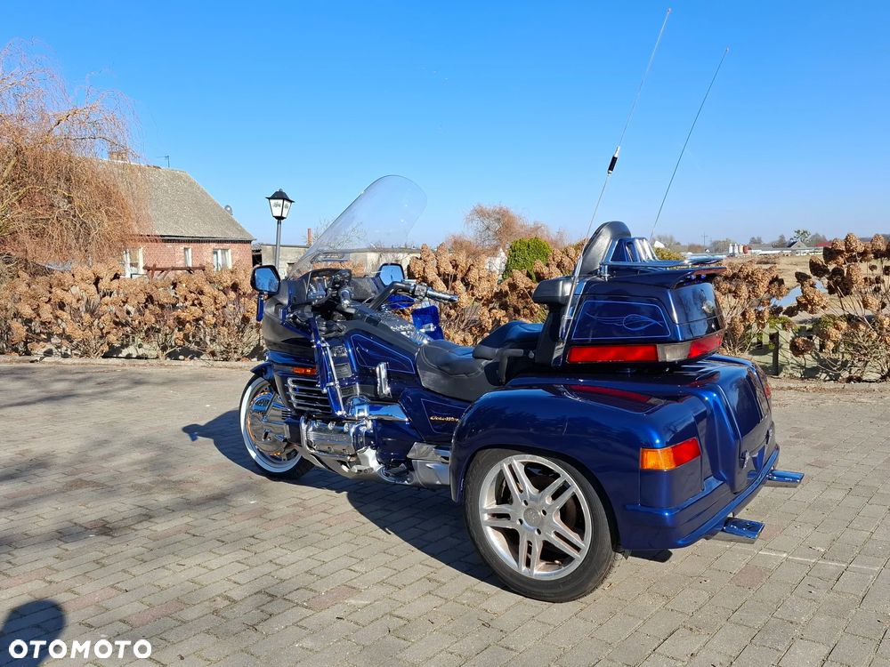 Honda GL - 8