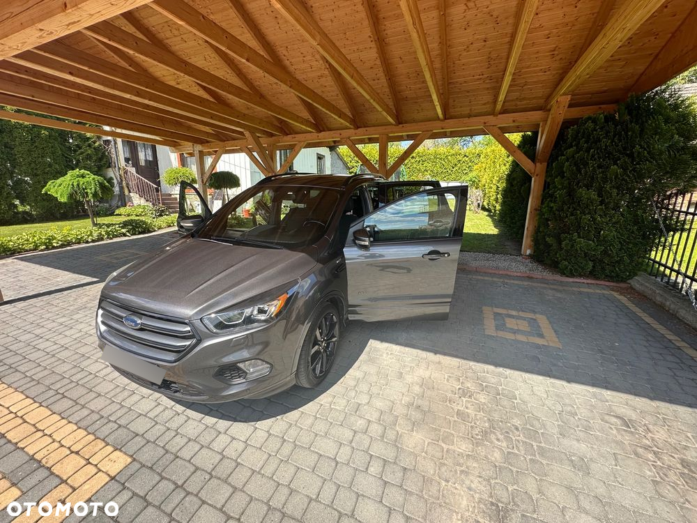 Ford Kuga 2.0 TDCi 4x4 ST-Line - 17