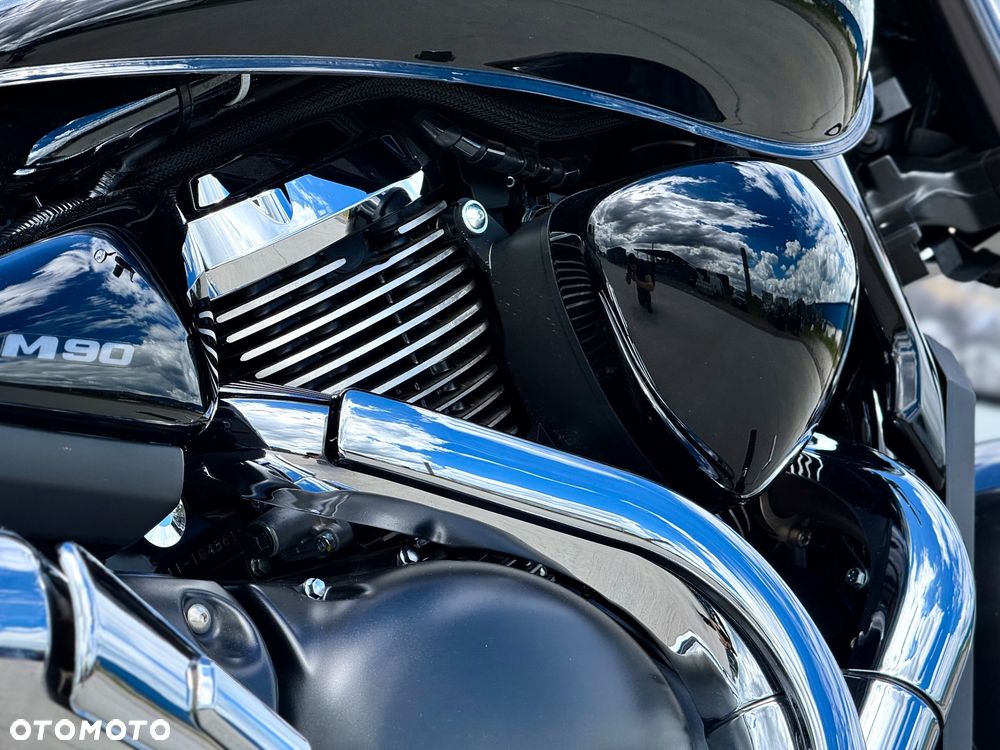 Suzuki Boulevard - 11