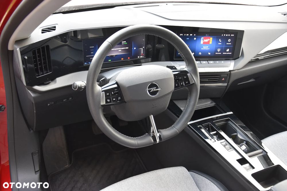 Opel Astra 1.6 T Plug-in Hybrid Elegance - 13