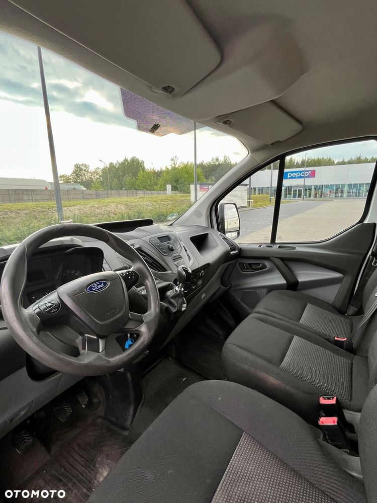 Ford Transit Custom - 10