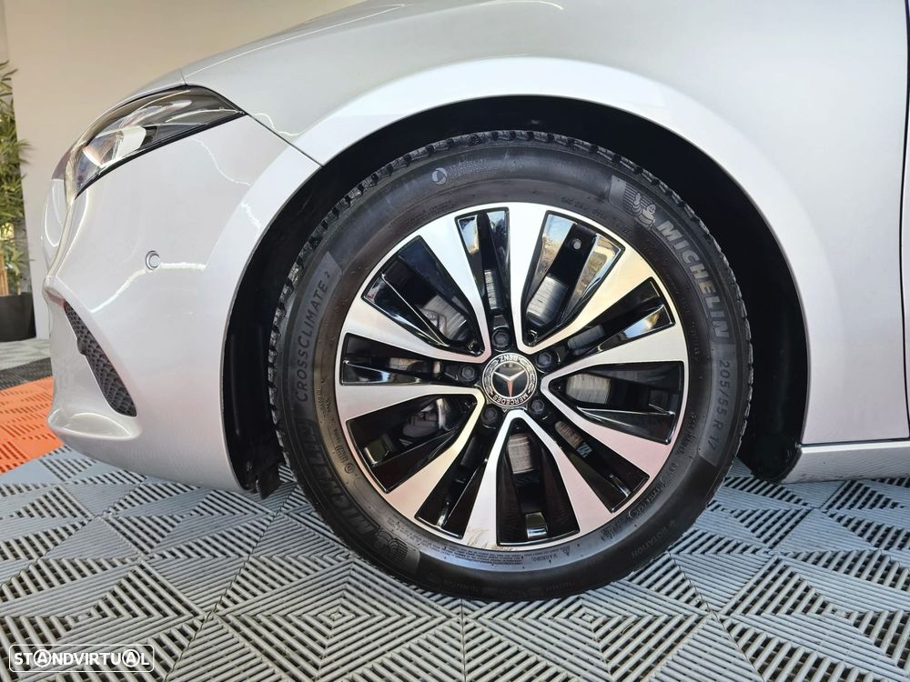 Mercedes-Benz A 200 Limousine - 9