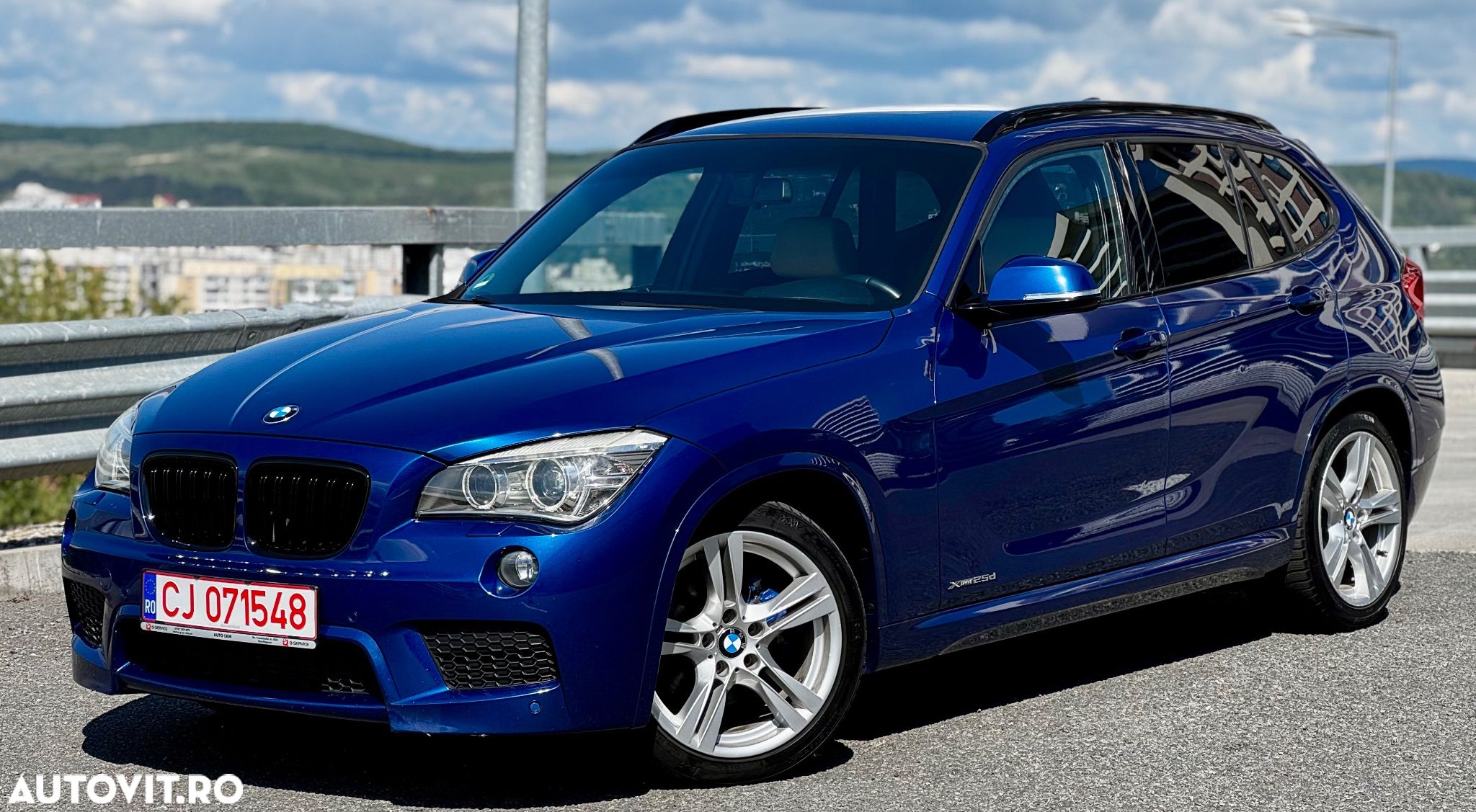 BMW X1 xDrive25d Aut. Sport Line - 1